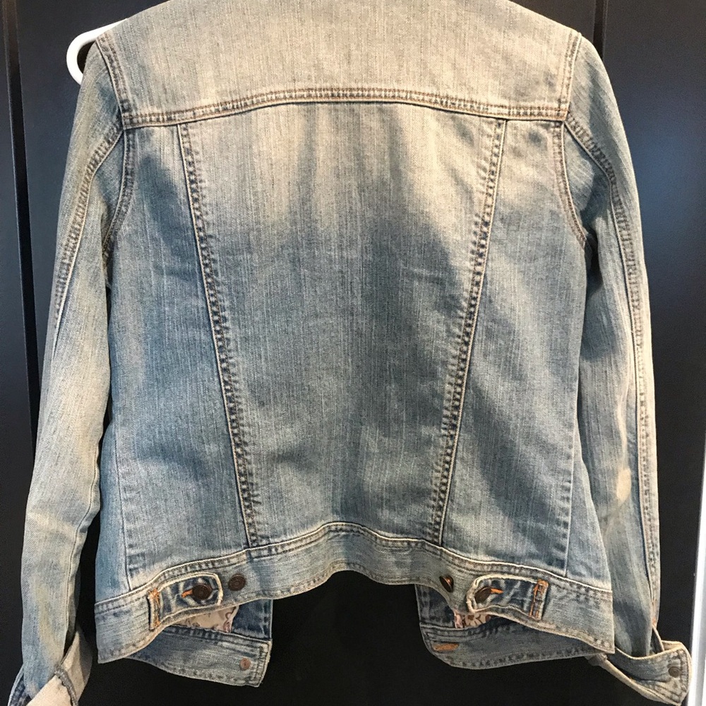 Versatile Jean Jacket! - image 4